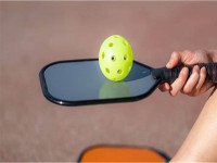 Cách chọn vợt Pickleball phù hợp với phong cách chơi của bạn