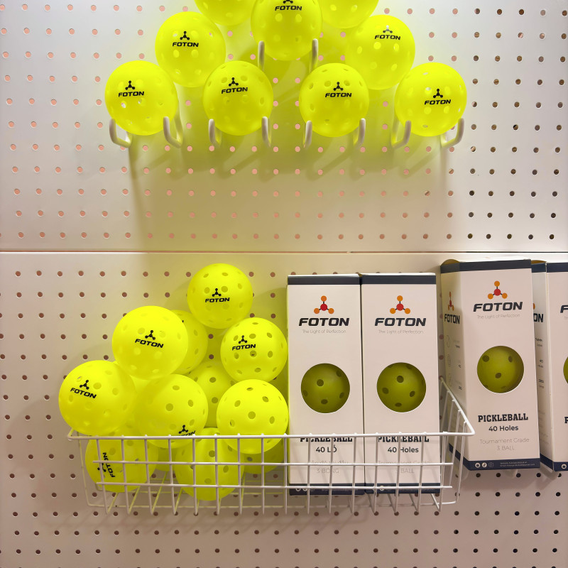 Bóng Pickleball Foton 40 Lỗ – Chuẩn Thi Đấu, Độ Bền Cao, Polyethylene Siêu Bền 